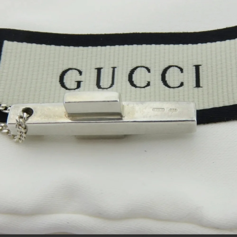 - Gucci Luxury Cross ✝️ Sterling Silver Necklace